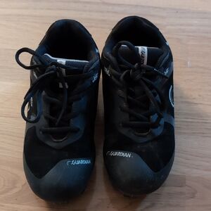 Black Guardian Cycling Shoes